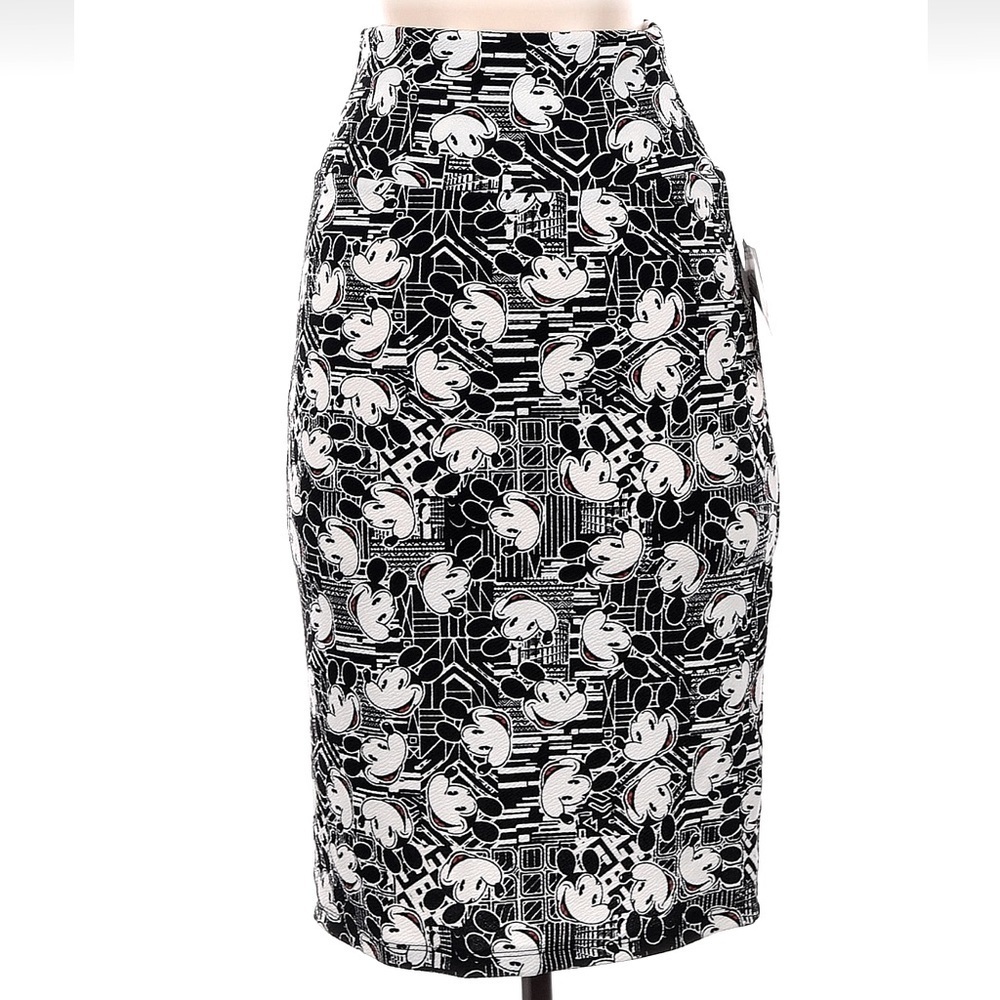 LuLaRoe Disney Limited Edition Mikey Mouse Cassie Pencil Skirt Size XS NWT